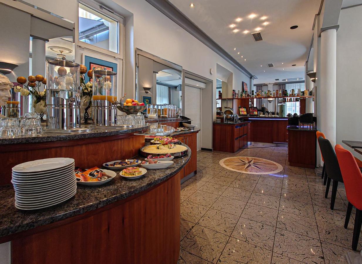 Apartment Hotel KRAL - BUSINESS HOTEL&SERVICED APARTMENTS Erlangen Buitenkant foto